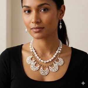 Vintage Style White & Gold Statement Necklace & Earrings Set
